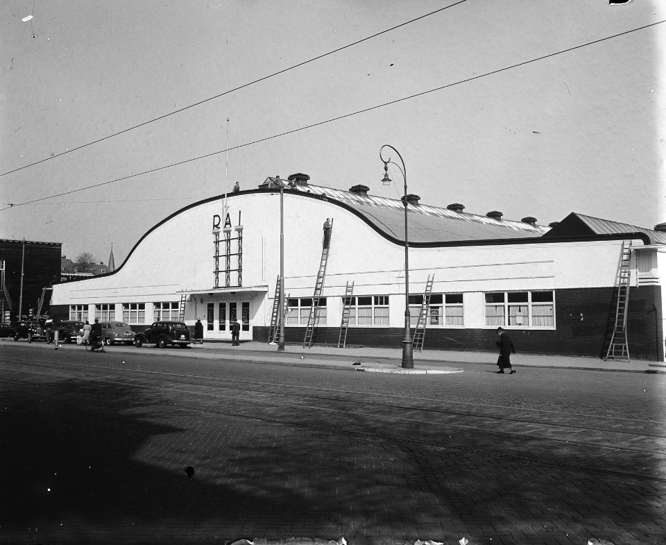 Inrichten RAI. Exterieur, Bestanddeelnr 902-7023