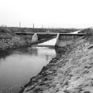 Inpoldering en bemaling, klepstuwen, Bestanddeelnr 159-1039