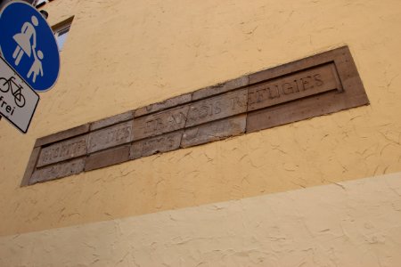 Inschriftentafel, Obere Karlsstraße 3 in Kassel