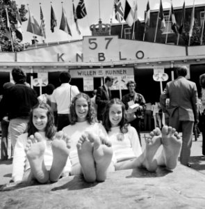 Inschrijving 57e Internationale vierdaagse van Nijmegen De dertienjarige drieli, Bestanddeelnr 926-5494