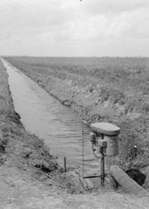 Inpoldering en bemaling, elektrisch gemaaltje, 'steenbergen-emmen', Bestanddeelnr 159-1036