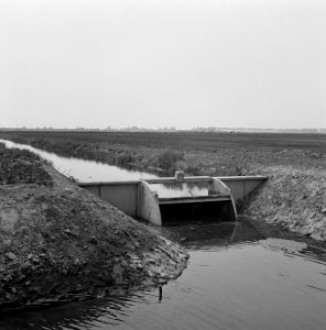 Inpoldering, bemaling, klepstuwen, ruilverkavelingen, de drieban, romijn klepstu, Bestanddeelnr 250-8031