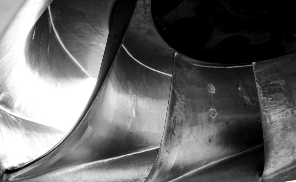 Inside Francis Turbine (235063911)