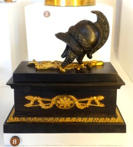 Inkstand crested with war emblem, owned by author Bernard von Beskow, 1796-1868, painted black iron and gilt bronze - Nordiska museet - Stockholm, Sweden - DSC00017