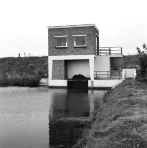 Inpoldering en bemaling, gemalen, oosterplas, Bestanddeelnr 159-1079