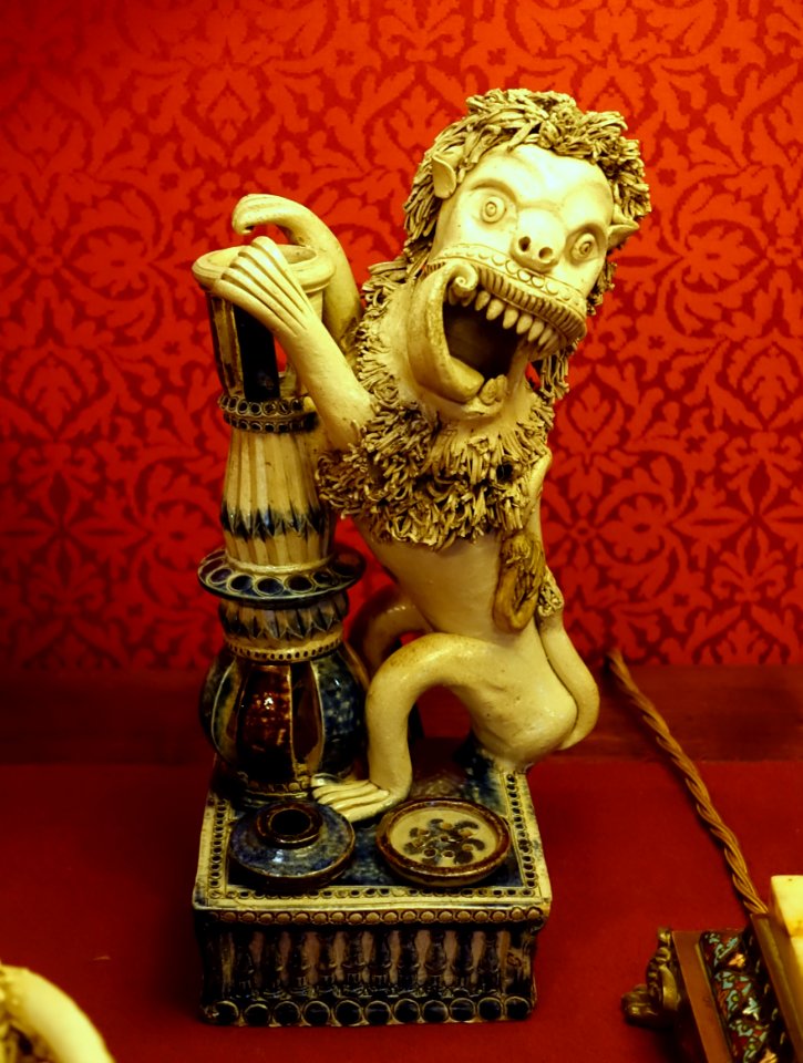Inkwell - Waddesdon Manor - Buckinghamshire, England - DSC07823