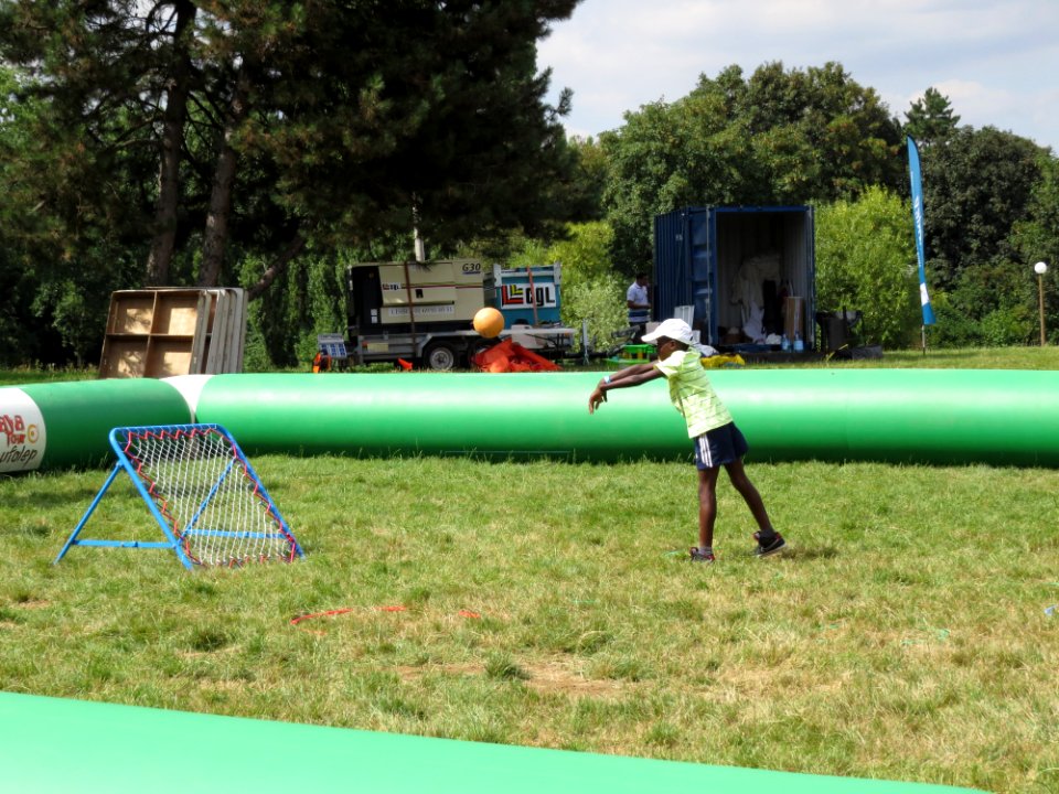 Initiation tchoukball bouge ton ete evry 2013 2