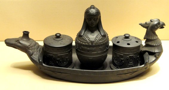 Inkstand, Wedgwood, c. 1810 - Nelson-Atkins Museum of Art - DSC08773
