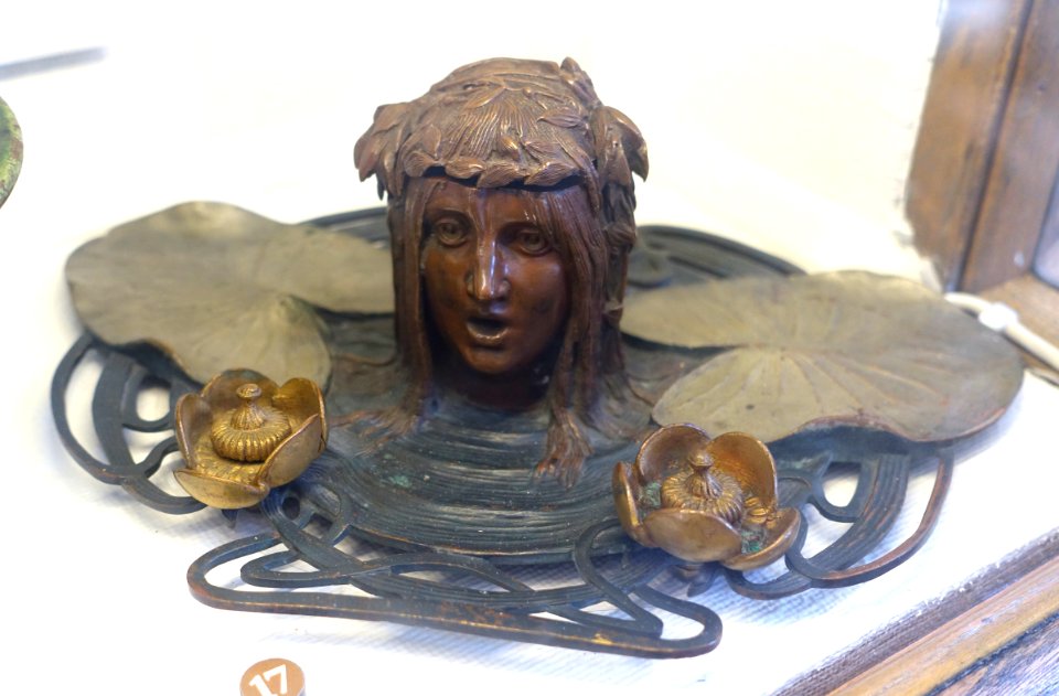 Inkwell depicting water nymph's head in lily pond, Art Nouveau, early 20th century, copper, partly lacquered - Nordiska museet - Stockholm, Sweden - DSC00023