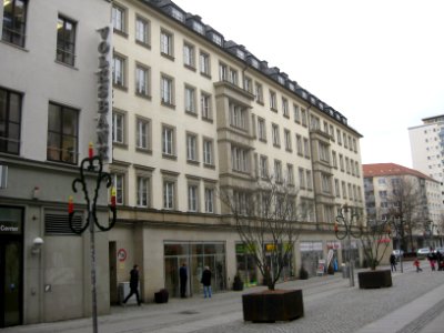 Innere Klosterstraße 19, 21