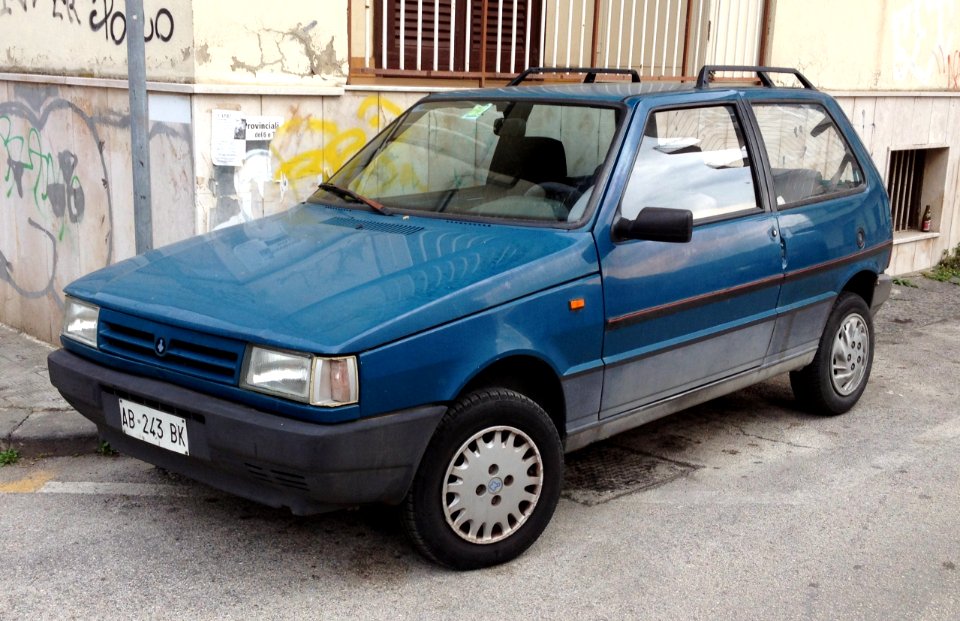 Innocenti Mille 3door blue front