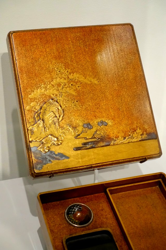 Inkstone box (suzuribako) with intertwined pine and cherry tree design, Japan, Edo period, early 1600s AD, lacquer on wood, silver, stone, metal, enamel - Sackler Museum - Harvard University - DSC01946
