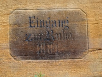Inscription entrance cemetery Rothenberga 2
