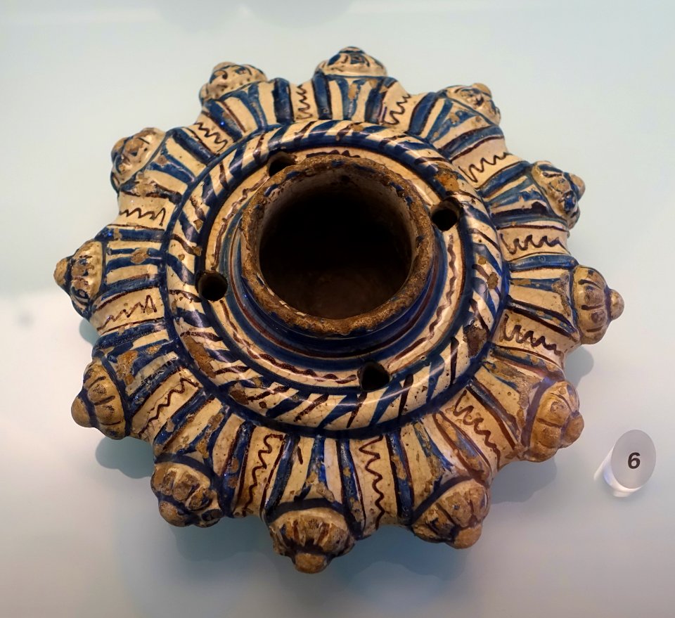 Inkwell, Coimbra, 18th century, faience - Museu Nacional de Soares dos Reis - Porto, Portugal - DSC00374