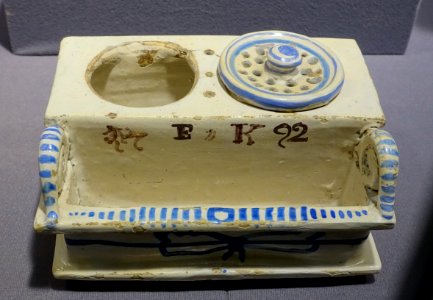 Inkstand, Slovakia, Holic, 1792, ceramic - Museum of Anthropology, University of British Columbia - DSC08851