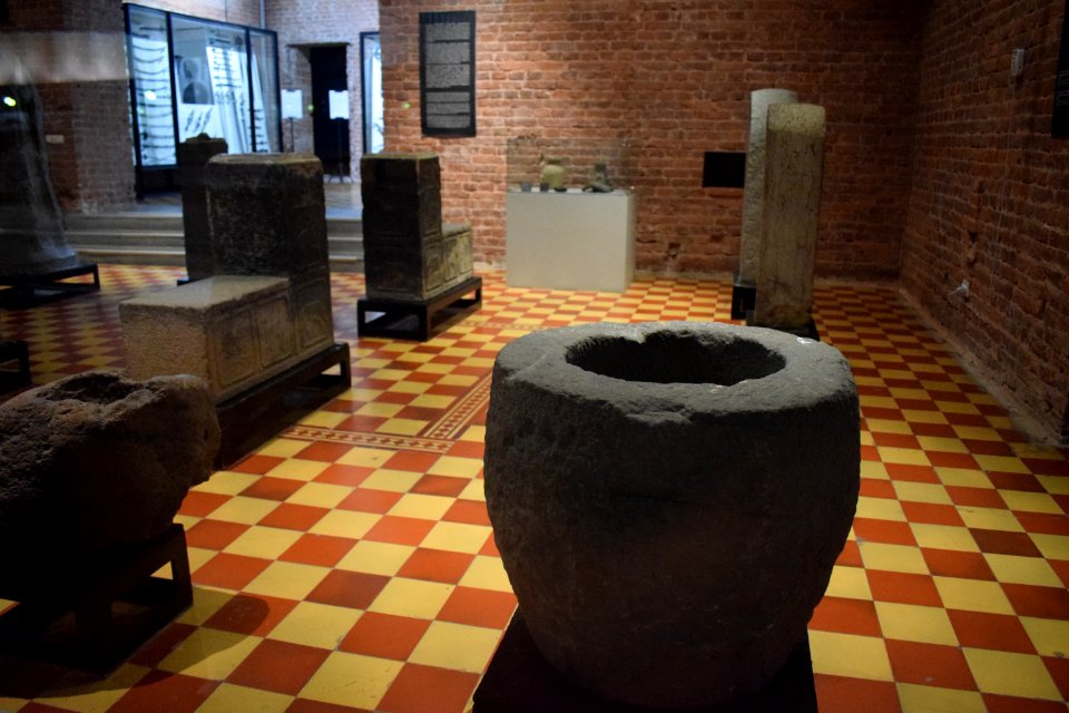 Inside museum in Vladivostok c 15
