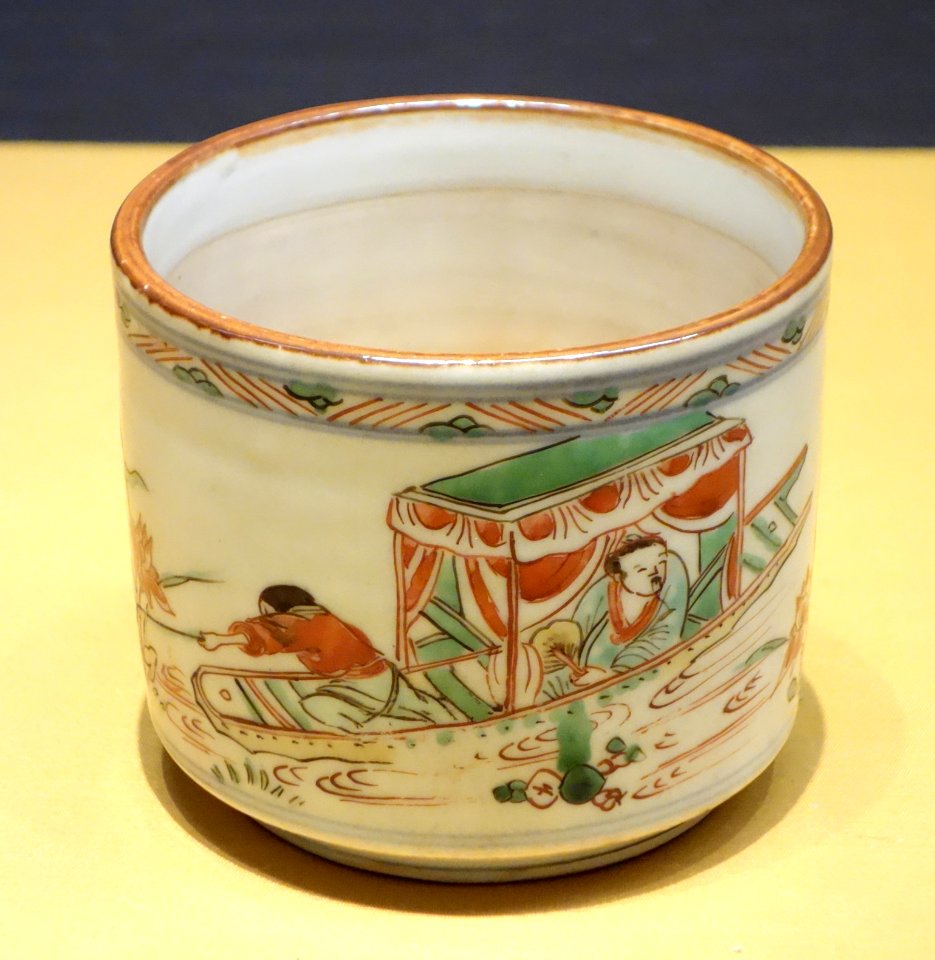 Incense Burner with design of Zhou Maoshu viewing lotus flowers, China, Jingdezhen ware, Ming dynasty, 17th century, overglaze enamel - Tokyo National Museum - DSC05883