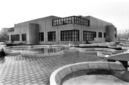 In Den Haag werd het Museon geopend, gebouwd door architect Quist, Bestanddeelnr 933-5839