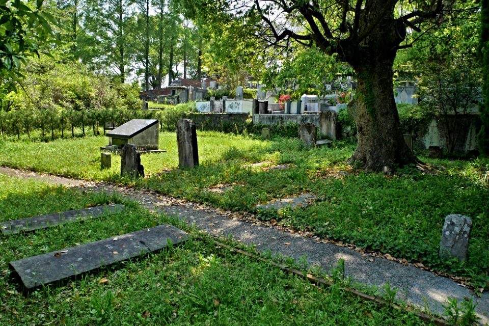 Inasa international cemetery