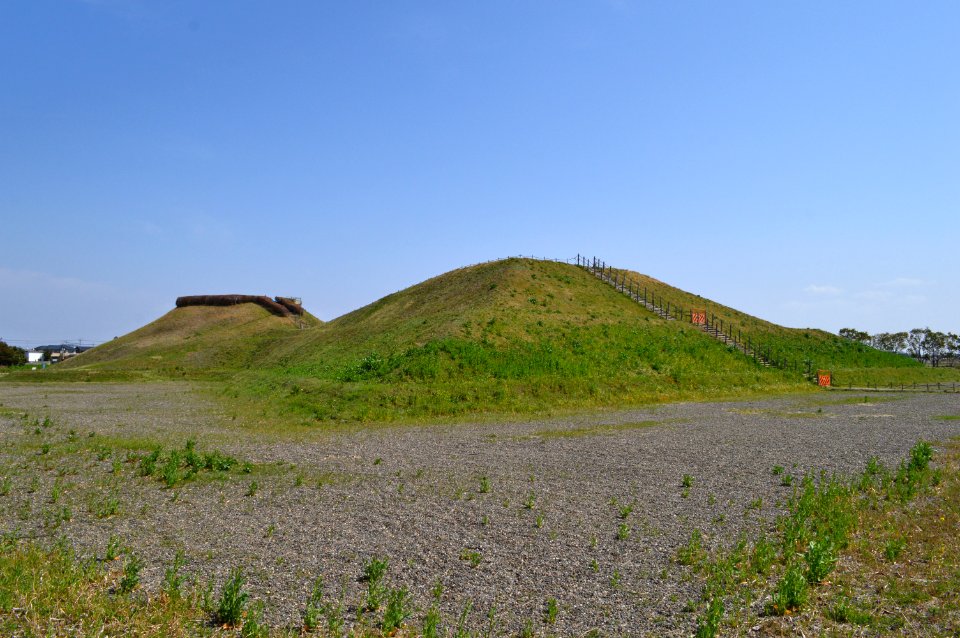 Inariyama Kofun (Gyoda), zenkei