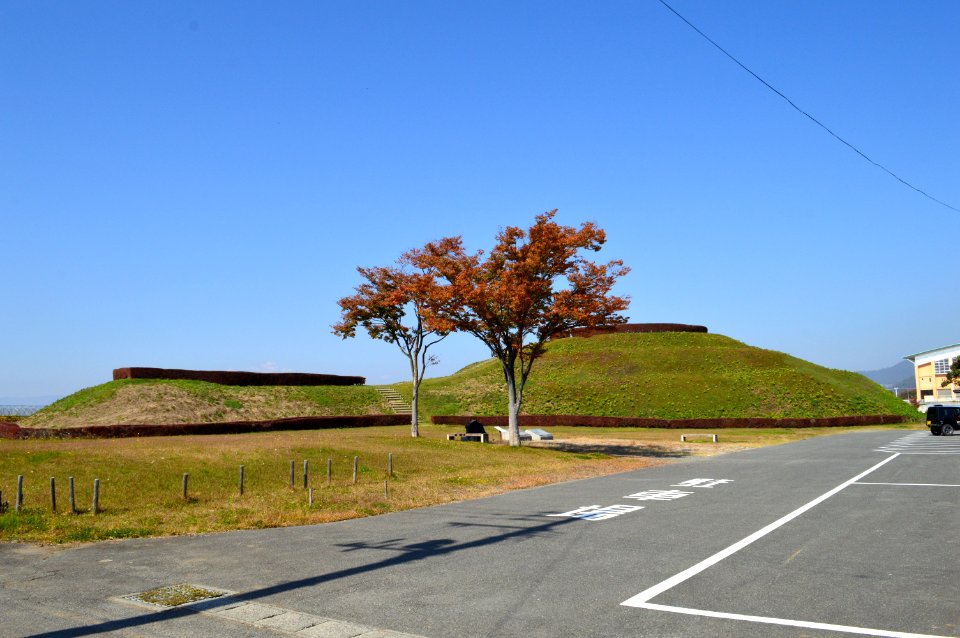 Inari-mori Kofun zenkei-2