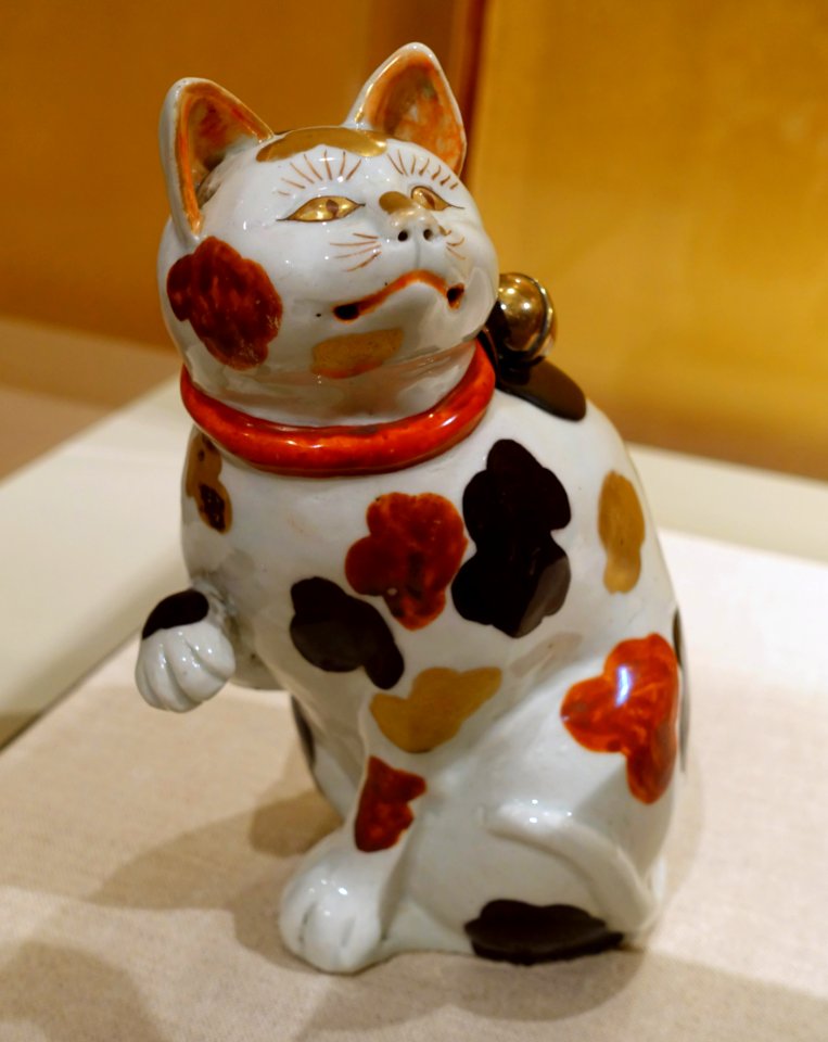 Incense holder, Arita ware, Japan, c. 1690, porcelain, lacquered silver - Peabody Essex Museum - DSC07655