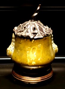 Incense burner, China, Qing dynasty, bronze, gold - Museu do Oriente - Lisbon, Portugal - DSC06952