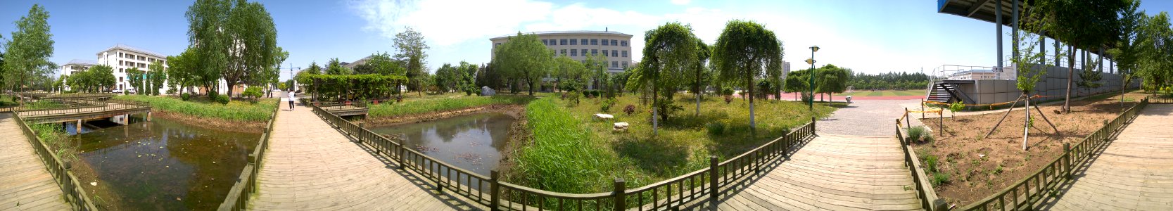 In the new campus of Tieling High School 22