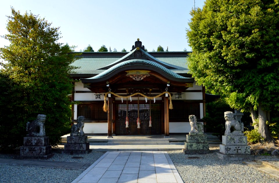 Inatsuhiko-jinja, haiden