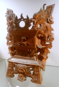 Incense burner, Tho Ha ceramic, earthenware - Nguyen dynasty, 19th century AD - Vietnam National Museum of Fine Arts - Hanoi, Vietnam - DSC05331