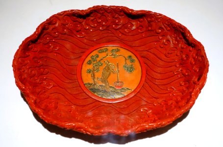 Incense tray with hare in moon pounding the medicine of immortality, China, probably Suzhou, Qianlong period, 1736-1795 AD, carved and painted lacquer on wood core, gold - Peabody Essex Museum - DSC08038