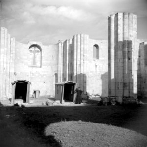 In de omgeving van Nablus. Kerk in aanbouw om de Jacobsbron, Bestanddeelnr 255-5574
