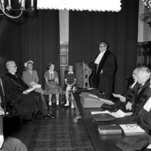 In de Lutherse kerk op het Spui te Amsterdam is tot doctor honoris causa benoem…, Bestanddeelnr 905-1692