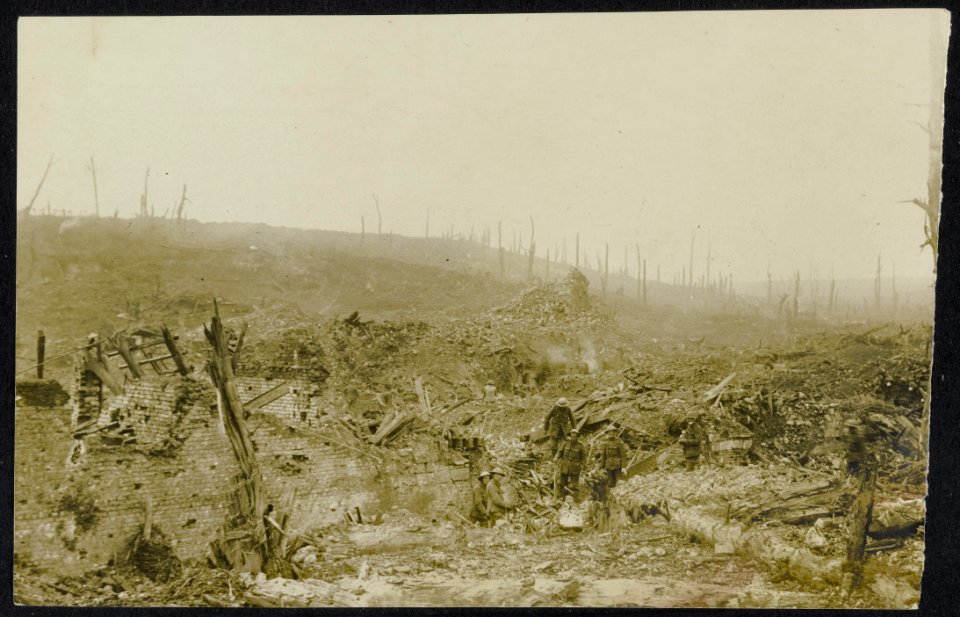 In Beaumont Hamel, Bestanddeelnr 158-0875