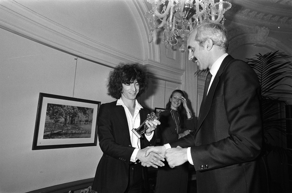 In concertgebouw in Amsterdam zijn vanmorgen i.a.v. Margriet de Edisons uitgerei, Bestanddeelnr 931-1177