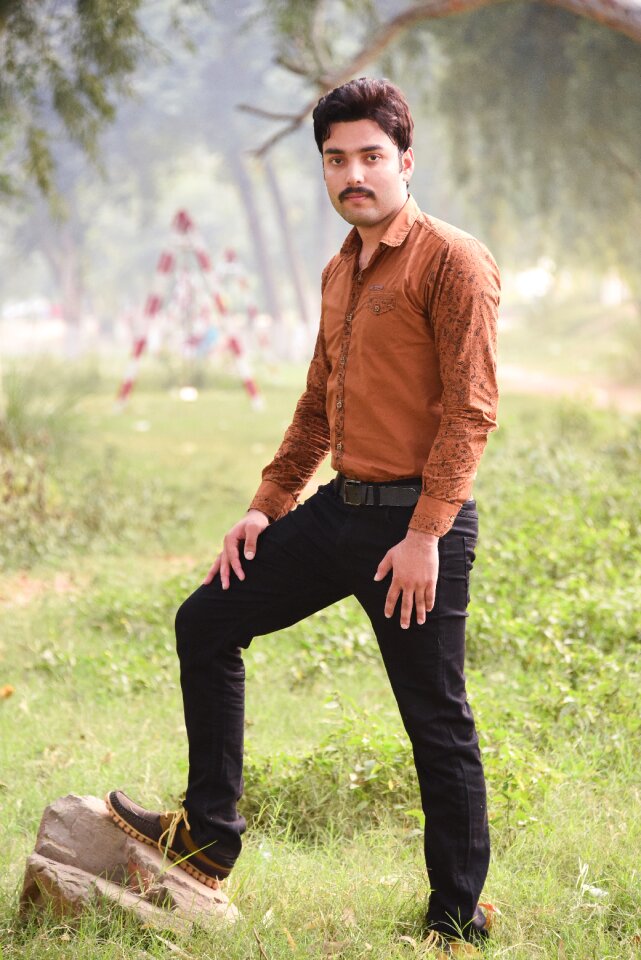 Fashion pose street