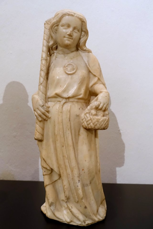 Individual figures from the High Altar of Cologne Cathedral, 4, Cologne, c. 1310-1320, Carrara marble - Museum Schnütgen - Cologne, Germany - DSC00022