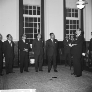 Indonesische Economische Missie bij B & W in Amsterdam, Bestanddeelnr 915-7688