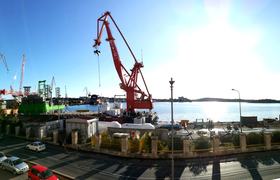 Industry in Pula 02