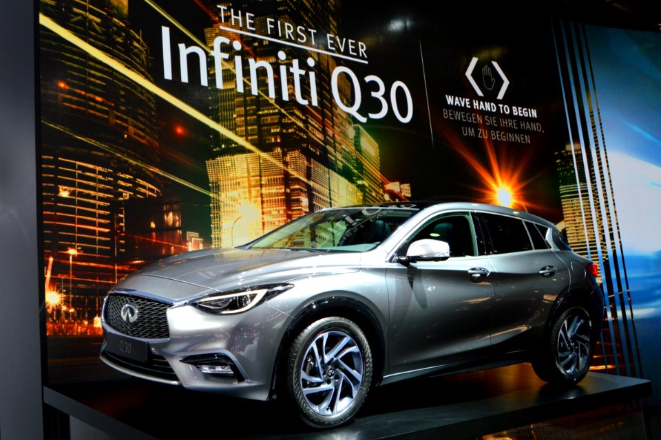 Infiniti Q30 at IAA 2015. Spielvogel