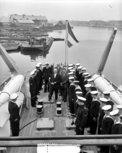 Indienststelling kustmijnenveger Steenwijk bij Haarlemse Scheepsbouwmaatschappij, Bestanddeelnr 907-9010