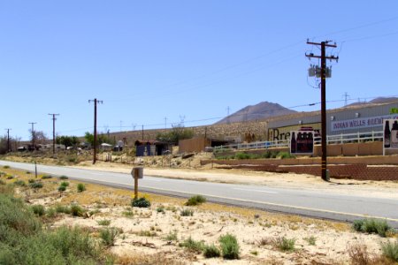 Indian Wells across SR14 2016-04-17