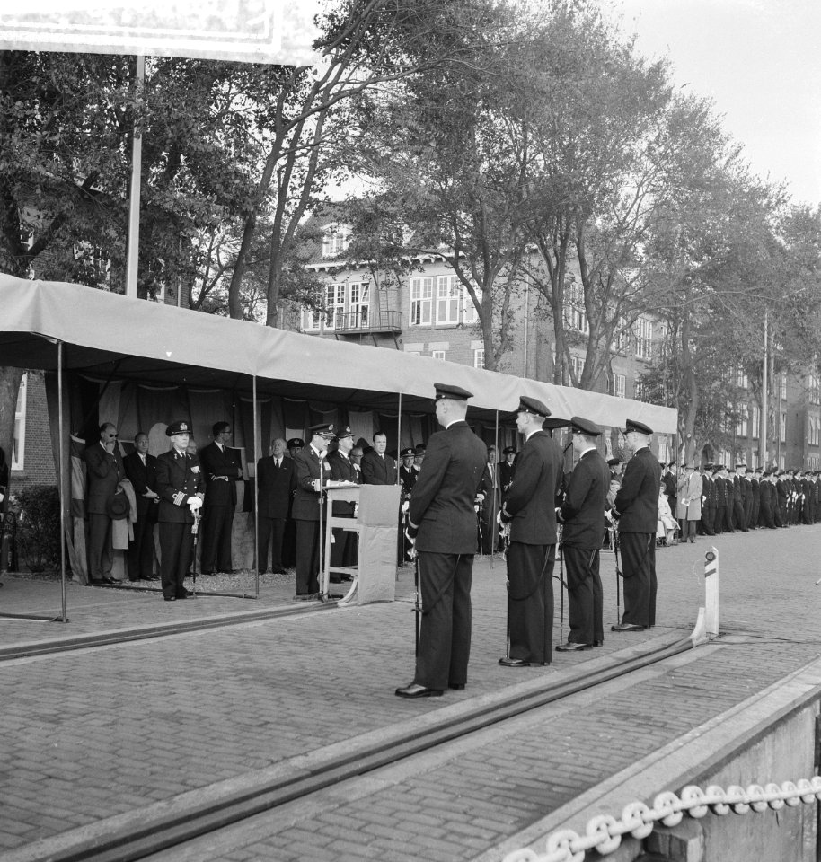 Indienststelling vier nieuwe watermijnvegers in Den Helder toespraak, Bestanddeelnr 913-0185
