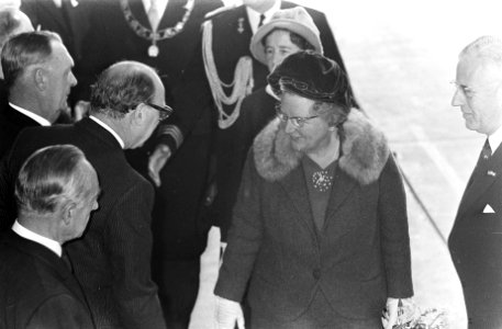 Indienststelling van passagiersschip Koningin Juliana . Koningin Juliana is a, Bestanddeelnr 921-7614