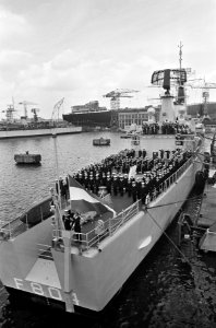 Indiensstelling Fregat Hr. Ms. Tjerk Hiddes bij NDSM werf., Bestanddeelnr 920-6052
