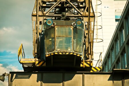 Lifting crane lift loads industry