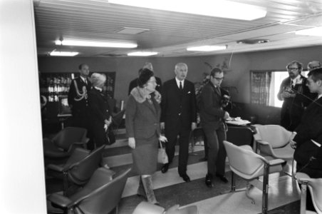 Indienststelling van passagiersschip Koningin Juliana . Koningin Juliana in e, Bestanddeelnr 921-7624