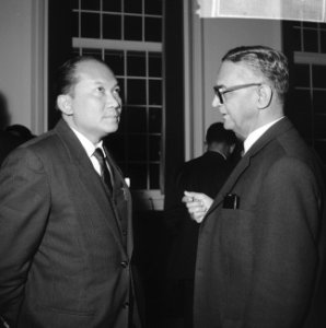 Indonesische Economische Missie bij B & W in Amsterdam, Bestanddeelnr 915-7687