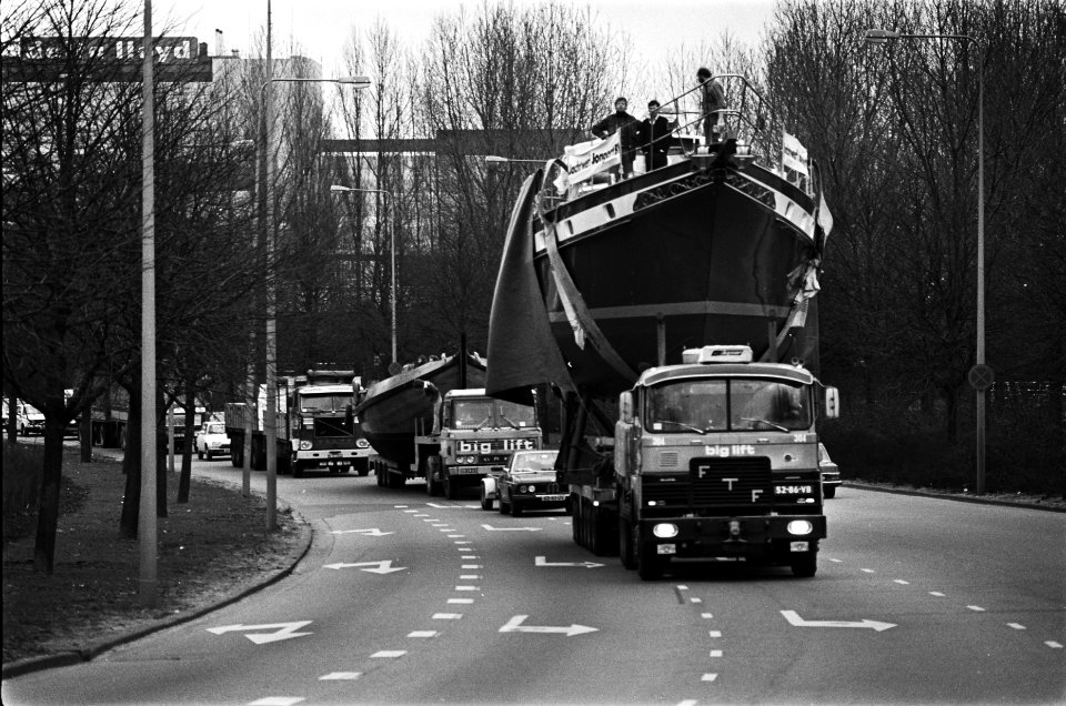 In verband met komende Hiswa tentoonstelling in RAI wordt groot schip uit water , Bestanddeelnr 929-6070