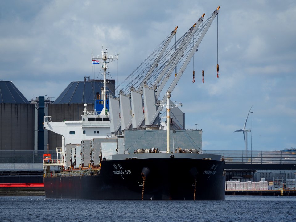 Indigo SW (ship, 2014) IMO 9691151, Port of Amsterdam pic2